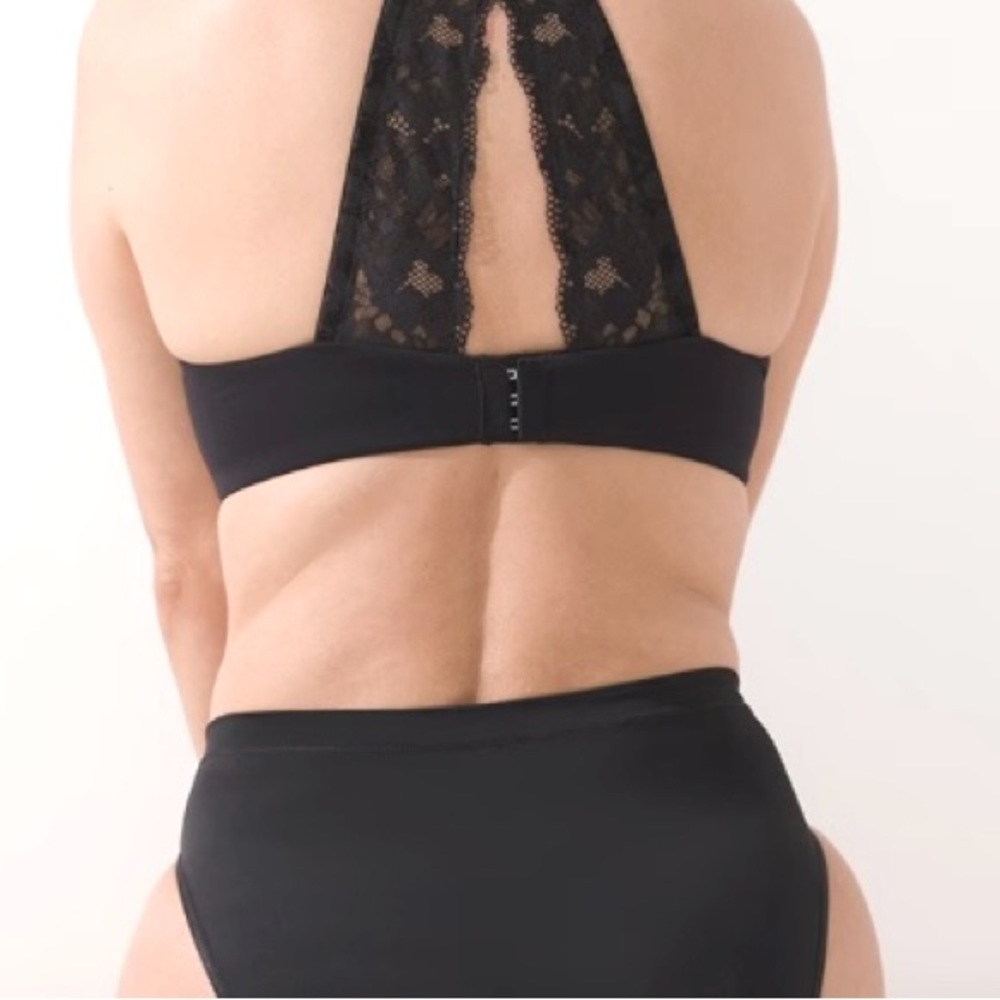 Soma Embraceable Racerback 34DD Bra